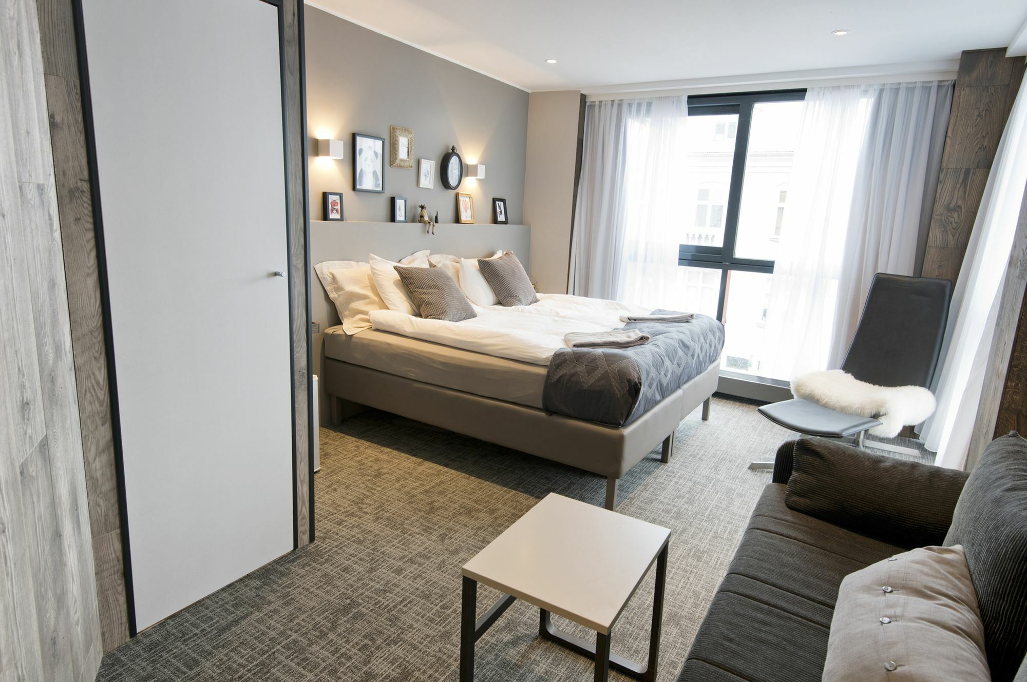 B14 Apartments & Rooms เรคยาวิก ภายนอก รูปภาพ